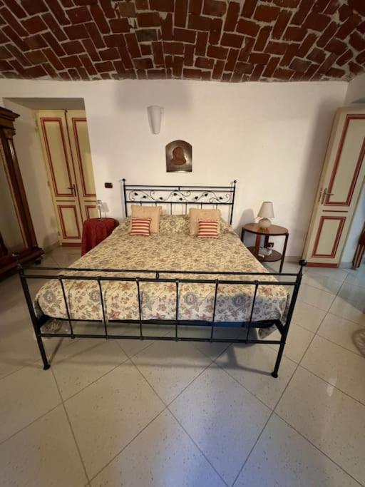 Appartement Giulia, Strategic Position